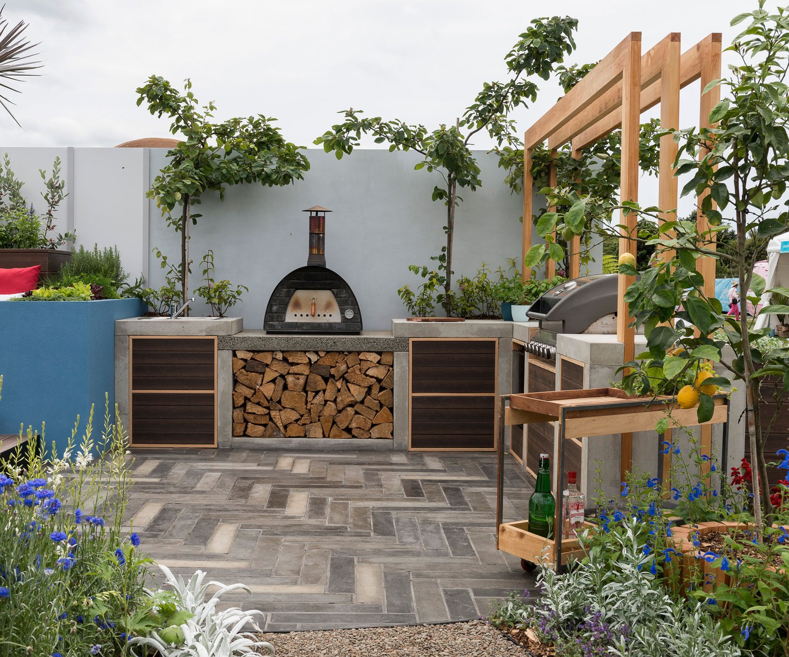 8 of the latest gardening trends from the nz flower & garden show