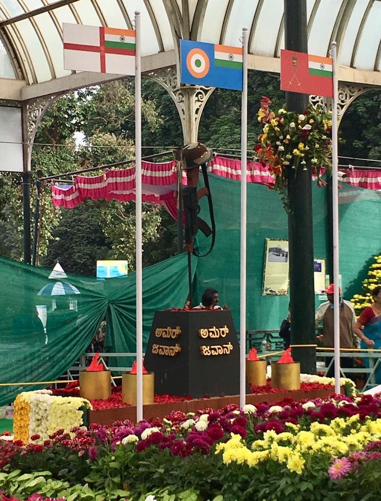 lovely lalbagh flower show | don't miss it!! - travel twosome
