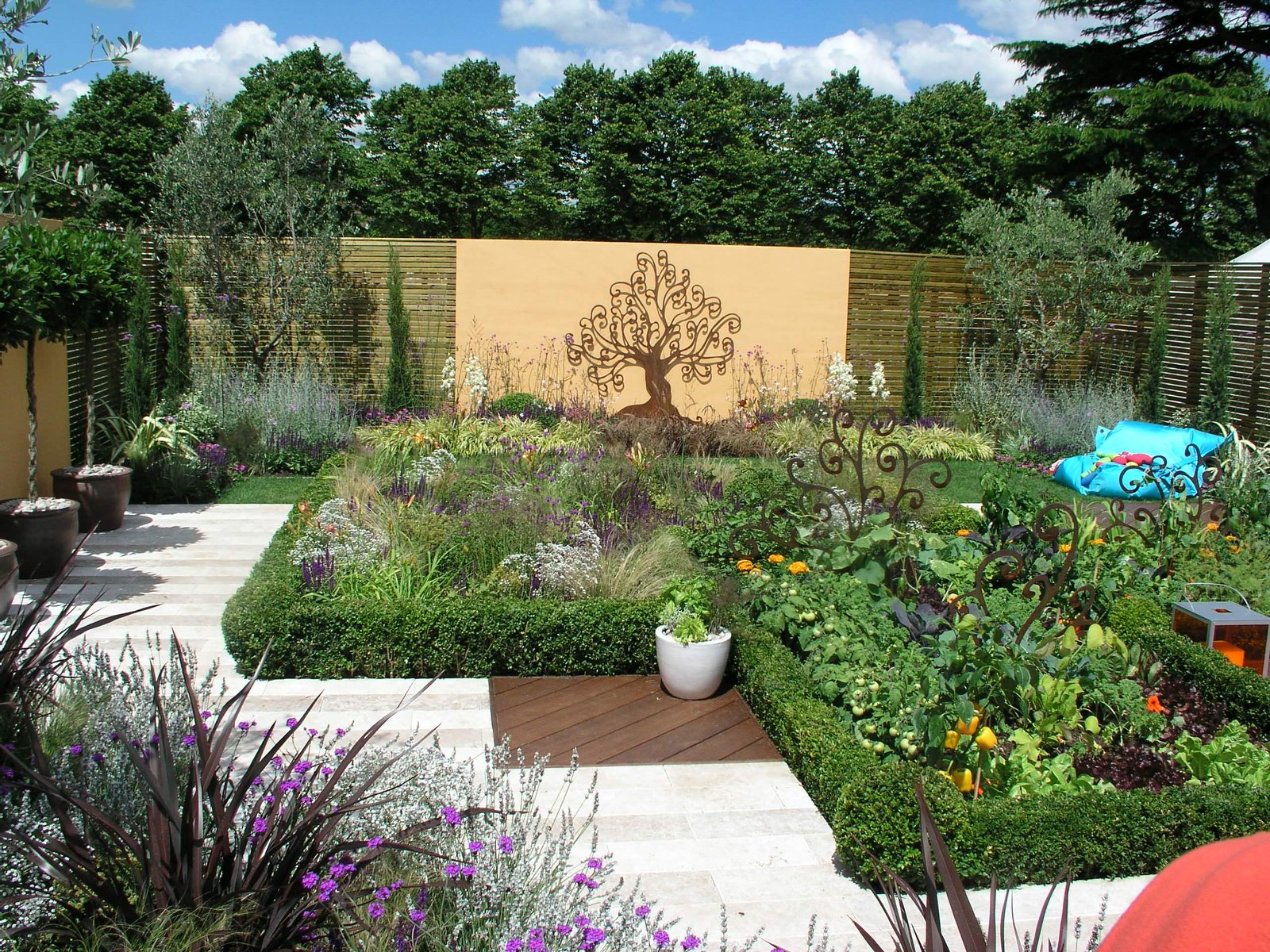 18 refreshing eclectic landscape designs every garden needs