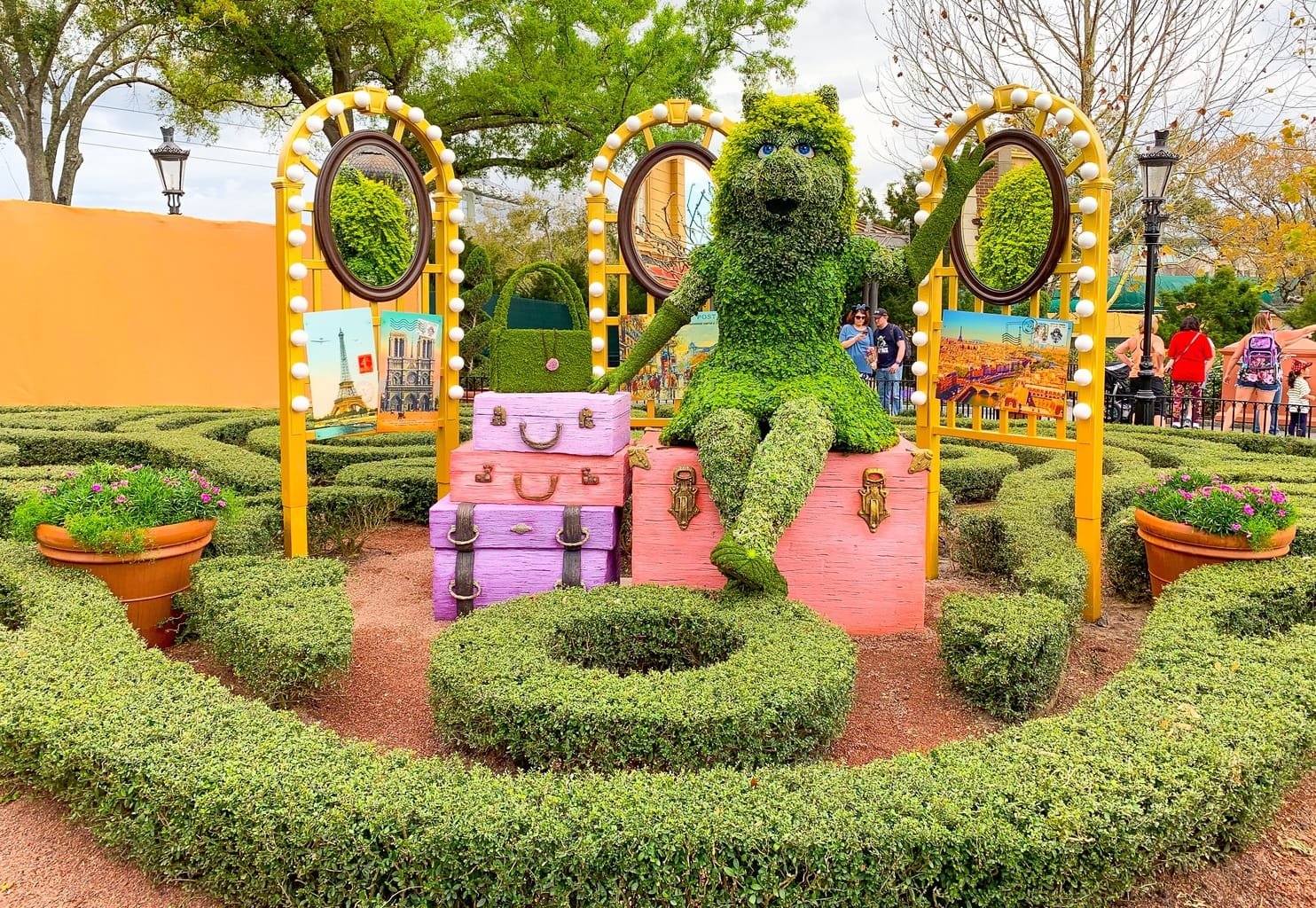 2019 epcot flower and garden festival overview - kim and carrie