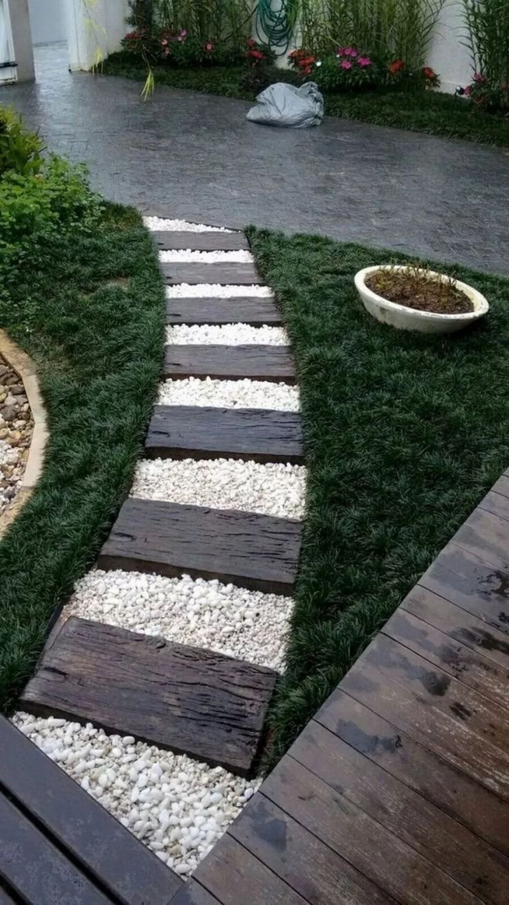 69 easy and low maintenance front yard landscaping ideas 44 - 2019