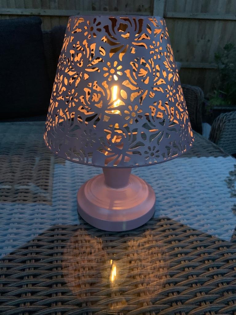 lumineo outdoor garden solar table lamp - assorted colours - pits pots