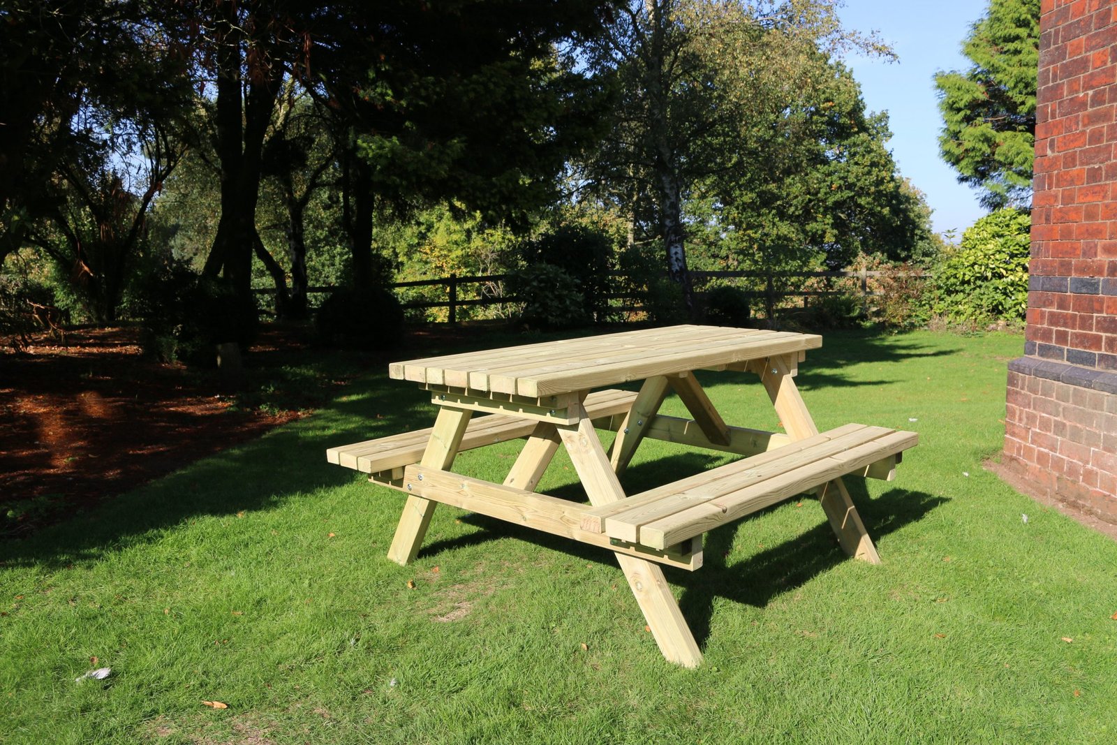 deluxe a-frame picnic table (pt103) - dhe garden furniture