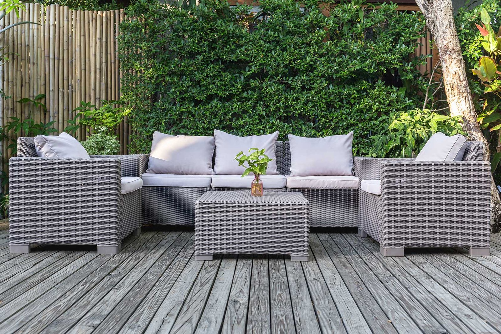 4 reasons why you should invest in high quality outdoor furniture | my