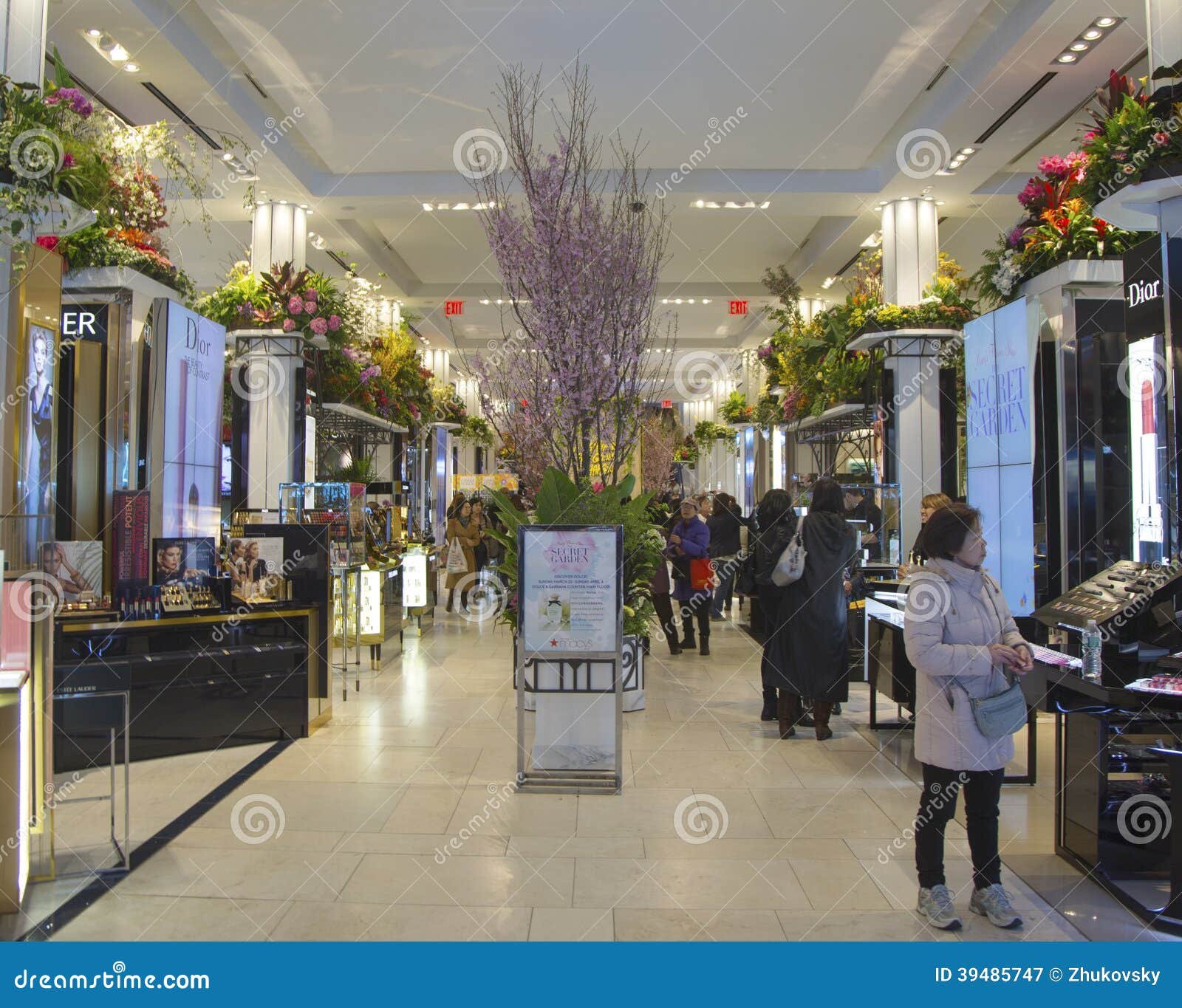the secret garden theme flower decoration during famous macy s