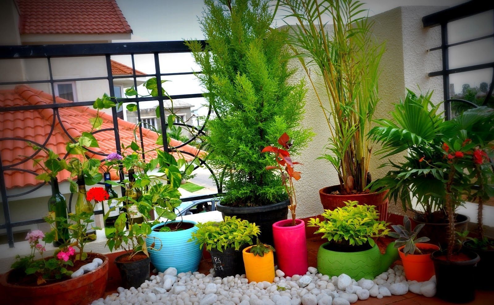 41 creative diy small apartment balcony garden ideas - zyhomy